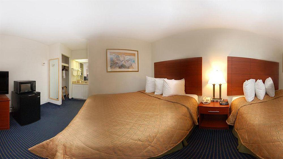 Exterior & Views 2, SureStay Hotel by Best Western St. Pete Clearwater, Pinellas