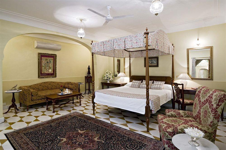 Bedroom 4, Samode Haveli, Jaipur