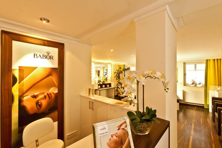 Public Area, Bayerischer Hof, Lindau (Bodensee)