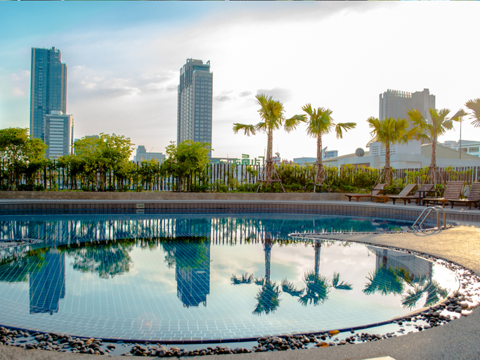 Sport & Beauty 2, Happihaus Hotel Bangkok, Huai Kwang