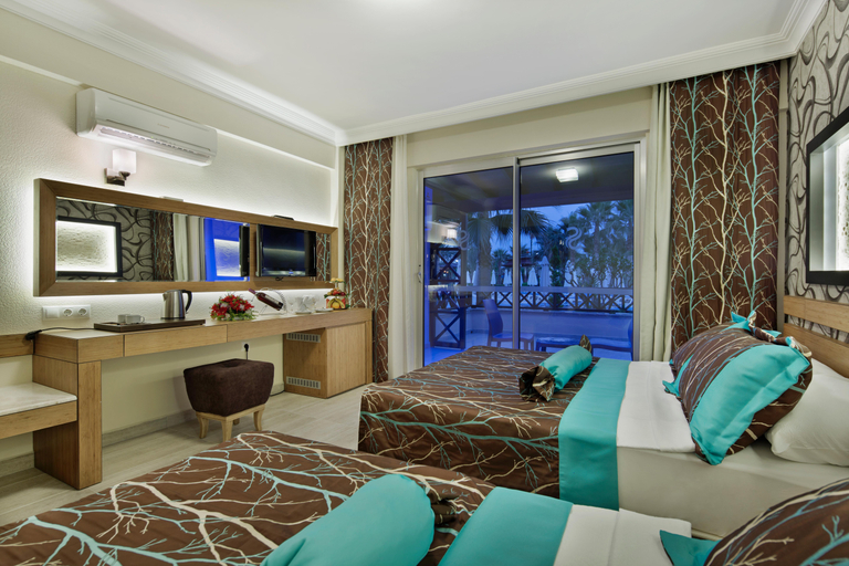 Bedroom 3, Saphir Hotel & Villas, Alanya
