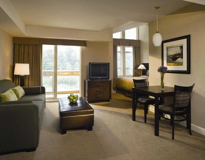 Bedroom 4, Executive Suites Hotel And Resort Squamish, Squamish-Lillooet