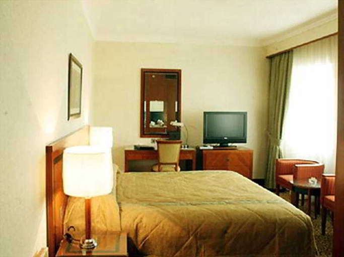 Bedroom 3, Ramee Royal Hotel, Dubai