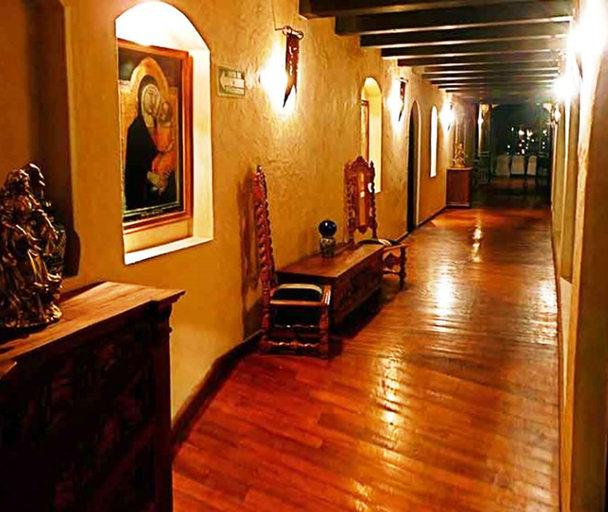 Public Area, Castillo Santa Cecilia, Guanajuato