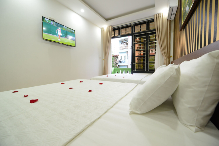 Hanoi Golden Hostel, Hoàn Kiếm