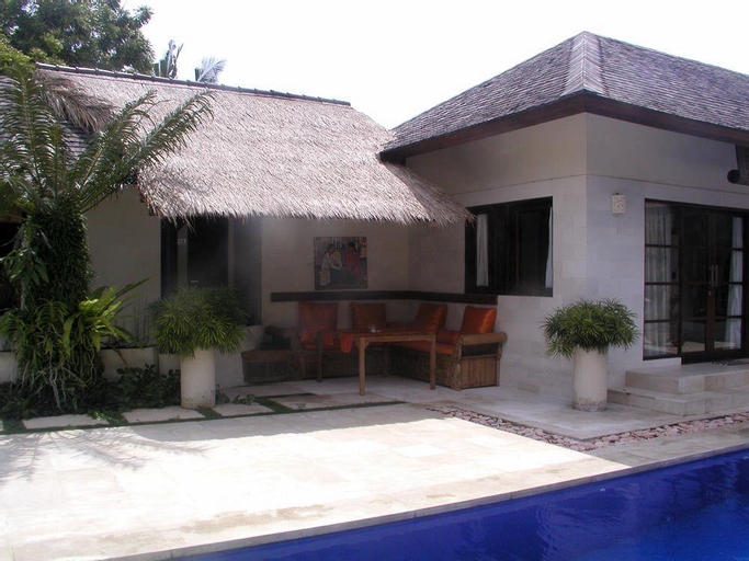 Frangipani Beach Hotel, Buleleng