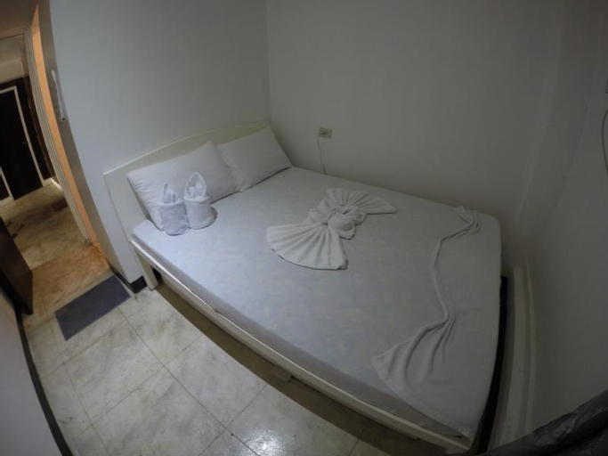 Alexzus Backpacker Travel Lodge, El Nido
