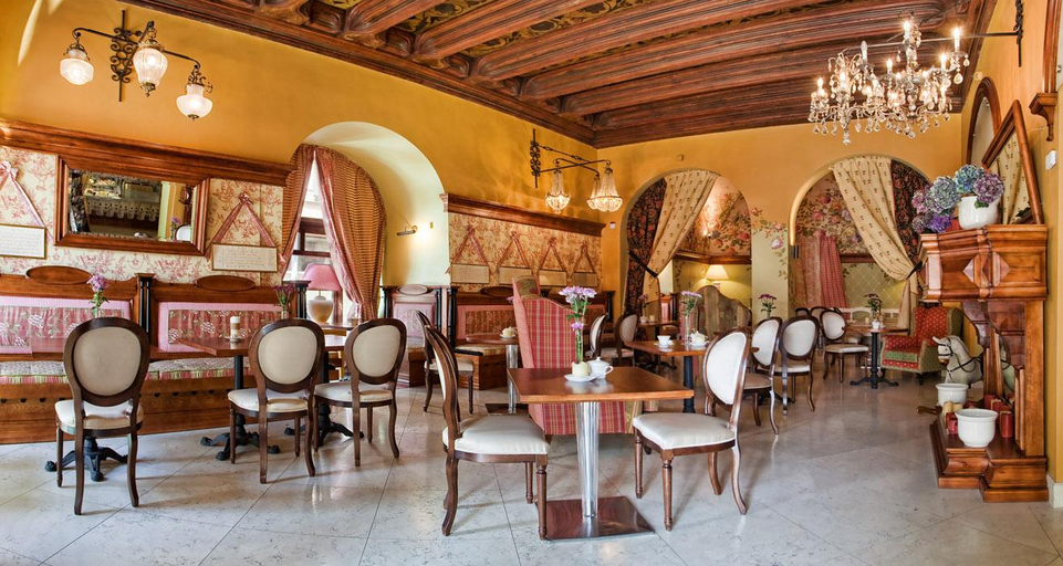 Food & Drinks 5, The Bonerowski Palace Boutique Hotel, Kraków City