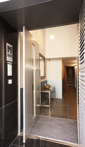 Public Area 3, MH Apartments Family, Barcelona