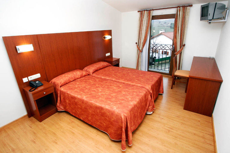 Bedroom 3, Agorreta, Navarra