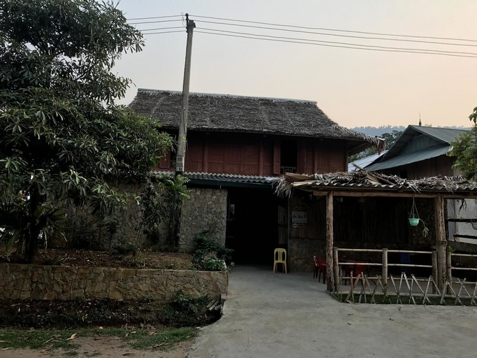 Ban Buoc Homestay - Hostel, Tân Lạc