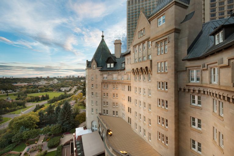 Fairmont Hotel Macdonald, Division No. 11