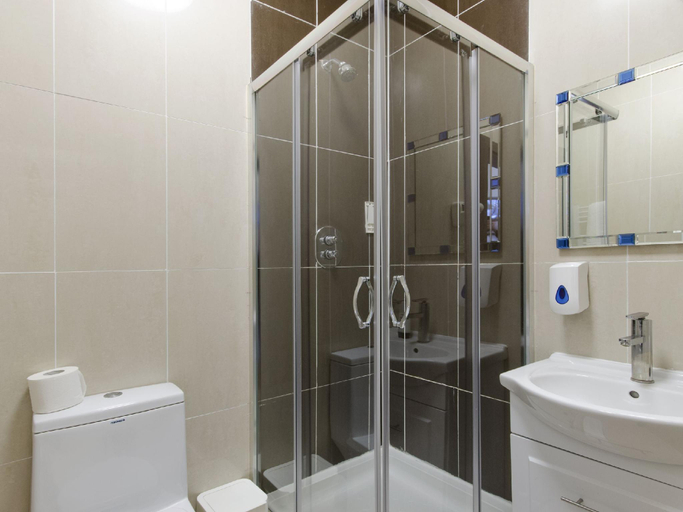 Bathroom 4, The Royale Chulan Hyde Park Hotel London, London