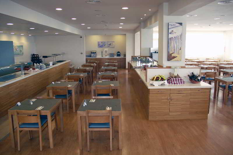 Food & Drinks 5, Playa Azul, Baleares