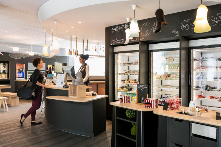 Food & Drinks 2, B&B HOME Paris Nord 18eme, Seine-Saint-Denis