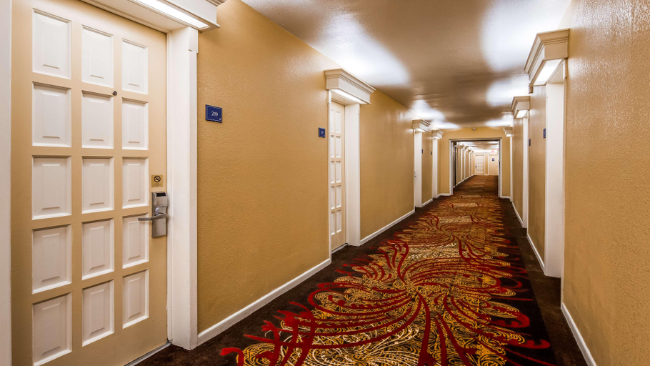 Public Area 4, Motel 6 Dallas, TX – Downtown, Dallas