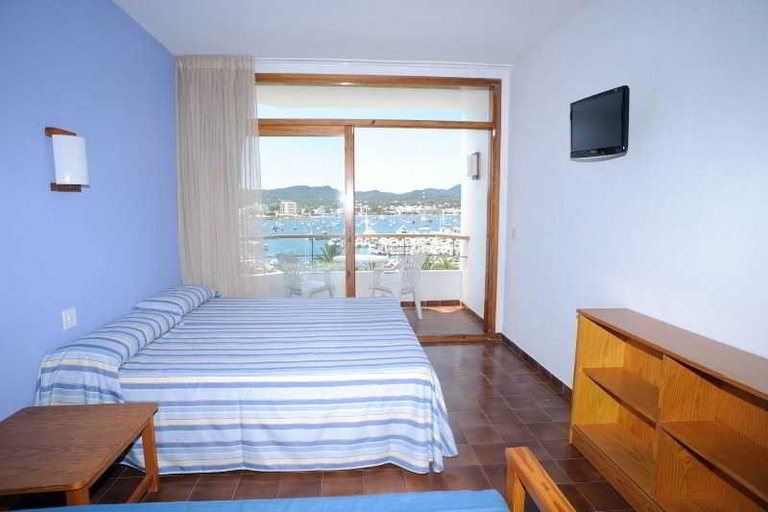 Bedroom 4, Sa Clau, Baleares