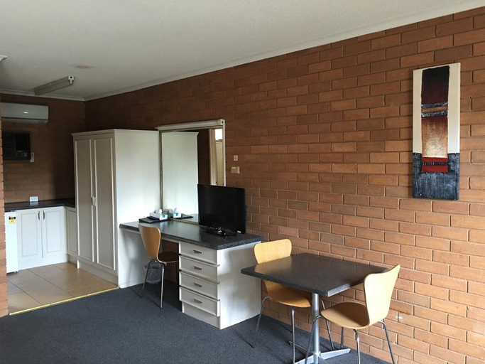Exterior & Views 2, Essendon Motel, Melbourne