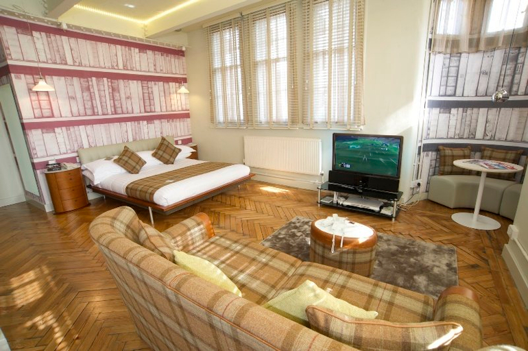 Public Area 3, Heathcote Hotel, Manchester