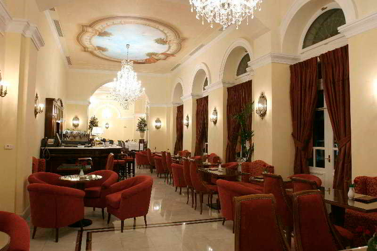 Food & Drinks 5, Grande Bretagne, Peloponnese