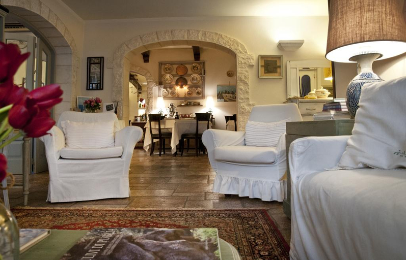 Public Area 4, Masseria Salinola, Brindisi
