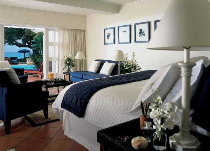 Bedroom 4, The House
