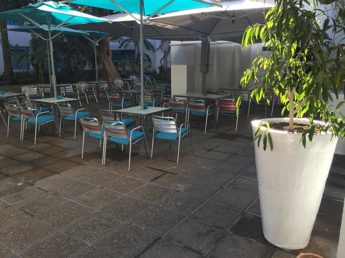 Food & Drinks 5, Residence Hammamet, Hammamet