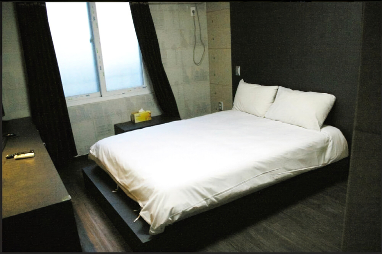 Bedroom 3, Picasso Hotel, Jeju