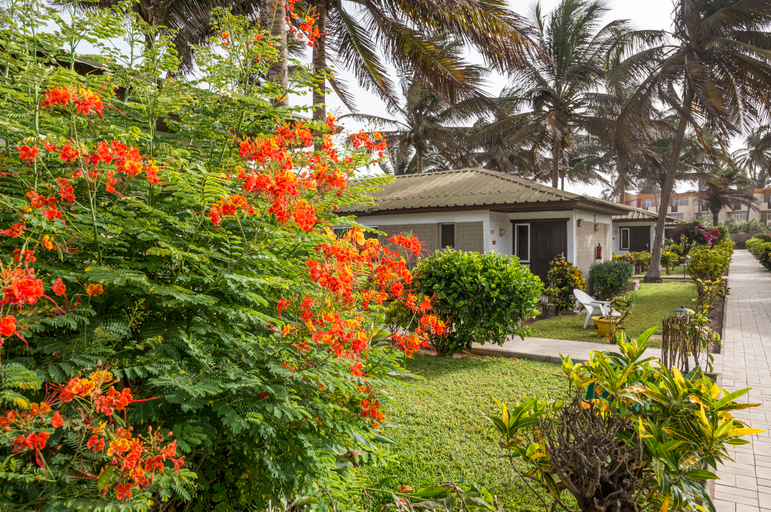 Exterior & Views 4, Sunset Beach Hotel, Kanifing