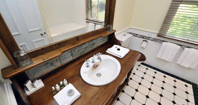 Bathroom 4, Spicers Hidden Vale Mount Mort Road, Ipswich - South-West