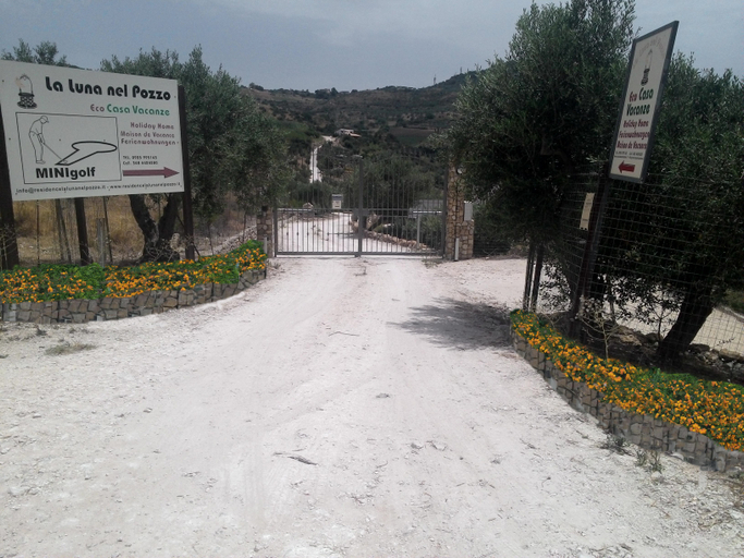 Public Area 5, La Luna Nel Pozzo, Agrigento