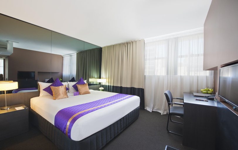 Bedroom 4, Park Regis City Centre, Sydney