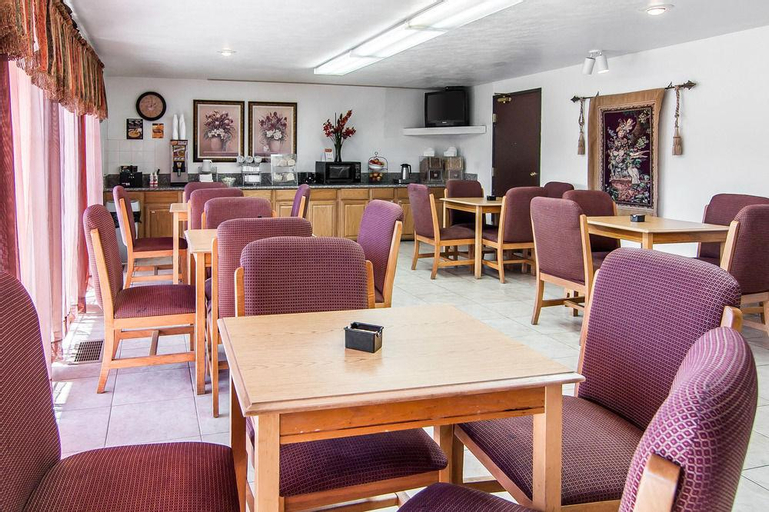 Bridgeway Inn & Suites Portland Airport, Multnomah