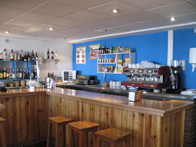 Food & Drinks 4, Montreal, Granada