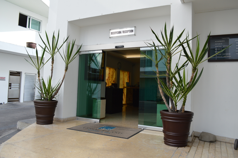 Public Area 2, Coral Island Hotel, Mazatlán