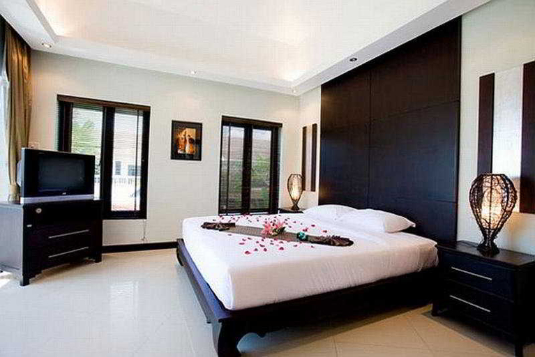 Bedroom 3, Palm Grove Resort, Sattahip