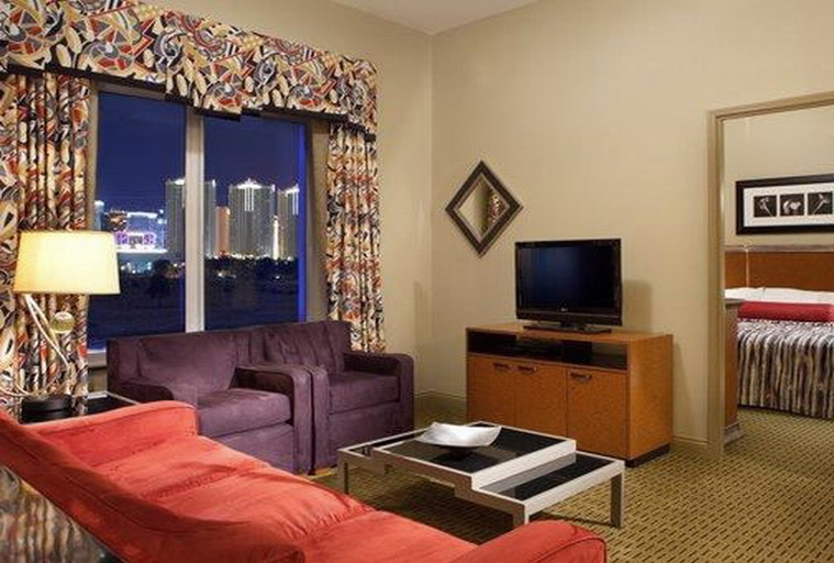 Public Area 2, Bluegreen Vacations Club 36, Clark