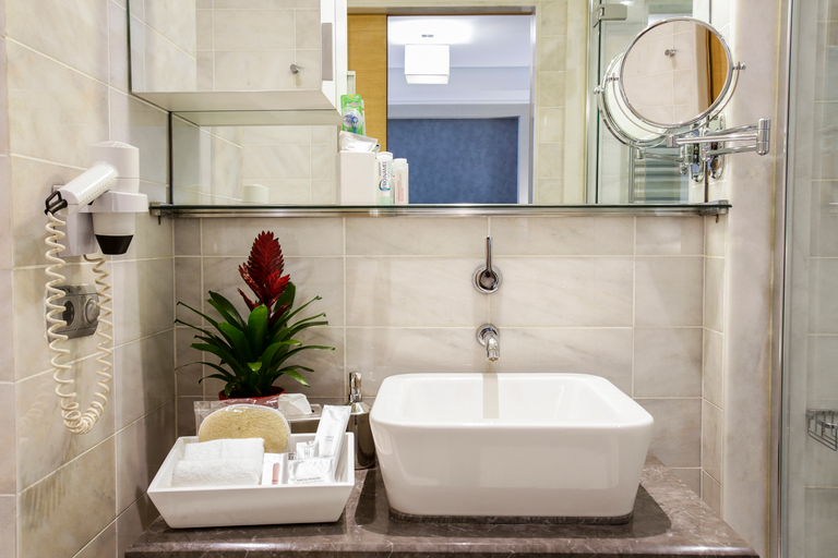 Bathroom 4, Housez Suites and Apartments, Beşiktaş