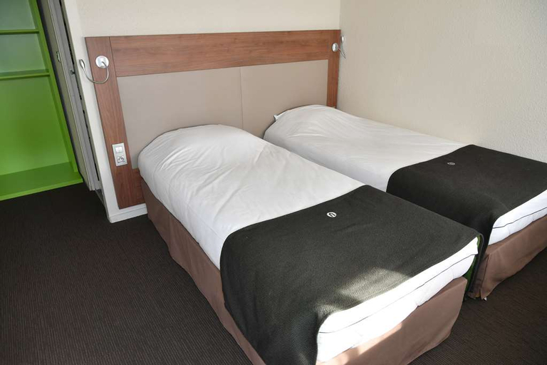 Bedroom 8