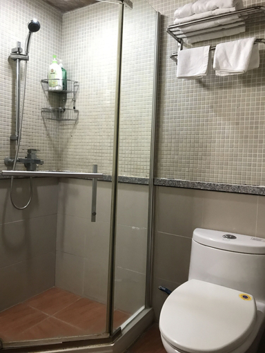 Bathroom, Love nostalgia No. 53 B&B, Kinmen