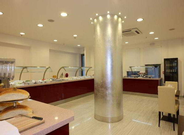 Public Area 3, Olympic Palladium by GHH, Crete