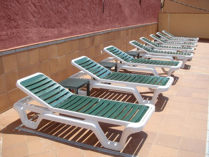Exterior & Views 3, Hostal Rom, Girona