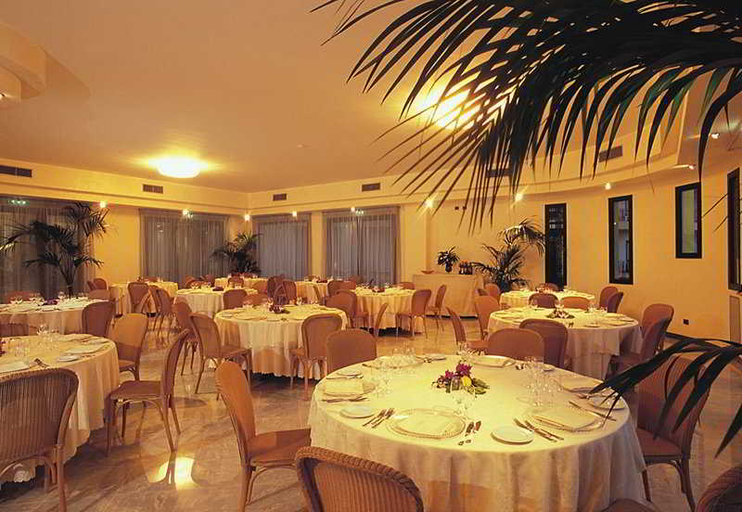 Food & Drinks 5, Grand Hotel Selinunte, Trapani