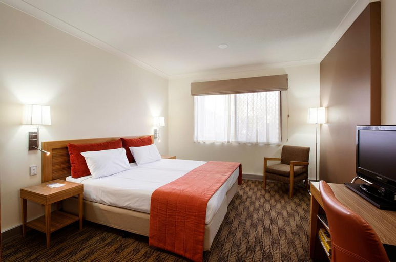 Bedroom 3, Mermaid Waters Hotel By Nightcap Plus, Gold Coast