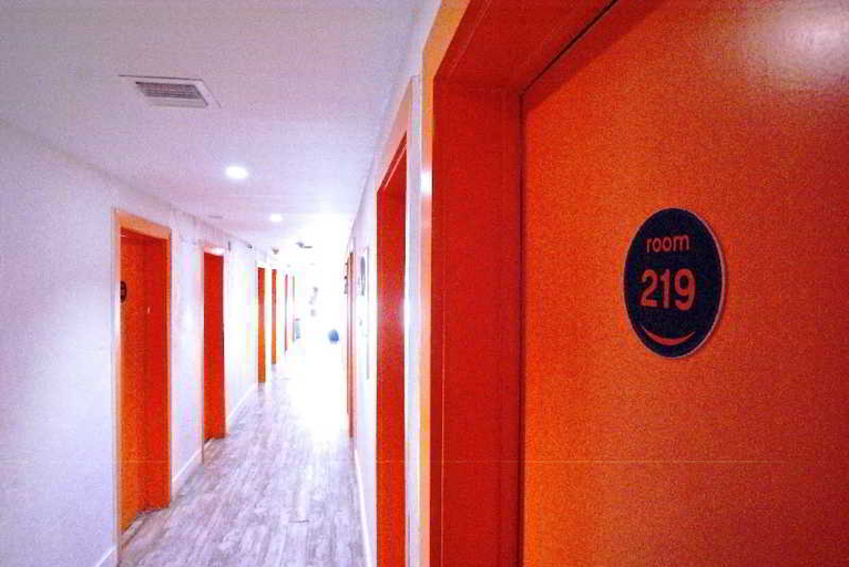 Public Area 2, SoBe Hostel, Rooms & Bar, Miami-Dade