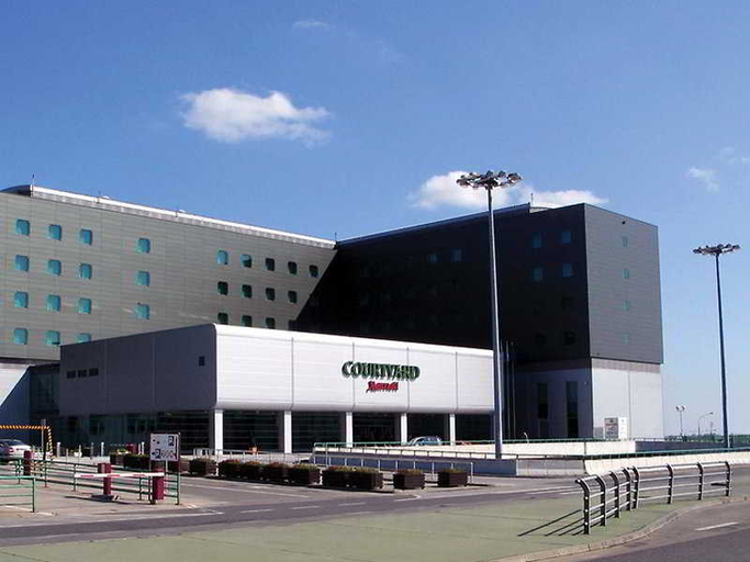 Exterior & Views 2, Courtyard by Marriott Warsaw Airport, Warsaw