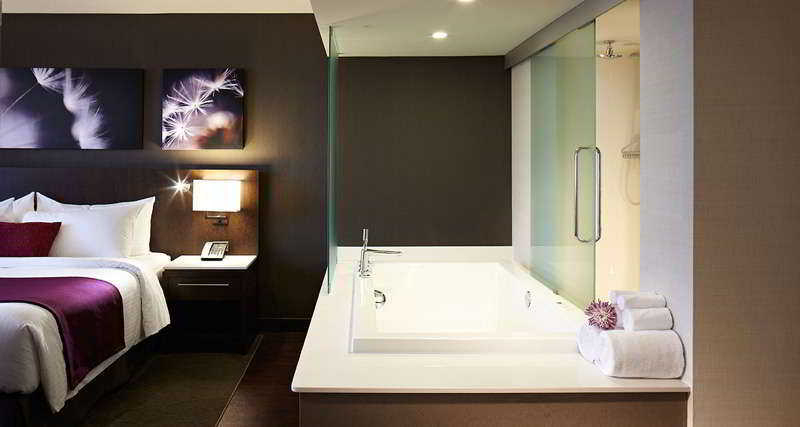 Bedroom 3, Delta Hotels Fredericton, York