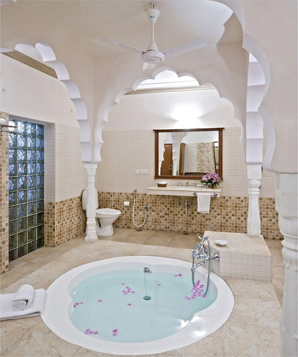 Bathroom 4, Hotel Mandawa Haveli, Jaipur