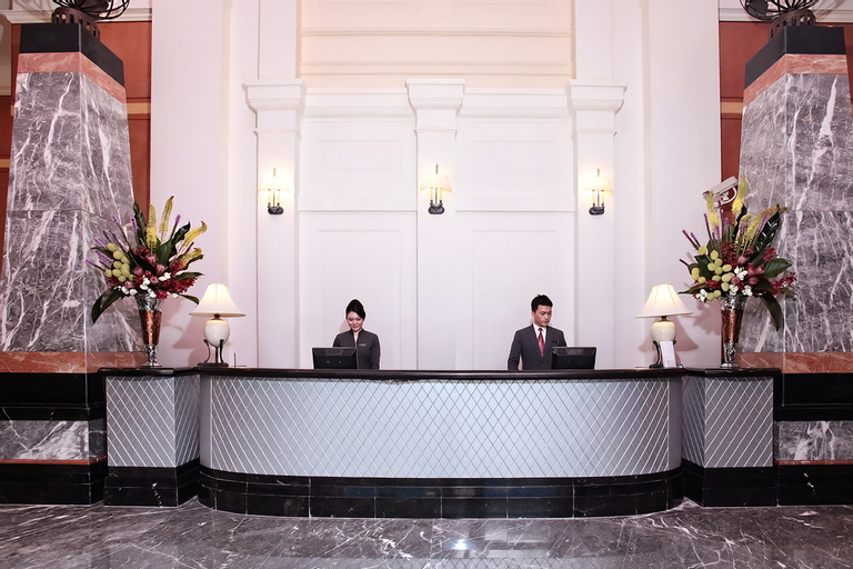 Orchard Parksuites, Orchard