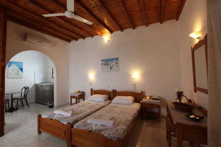 Bedroom 3, Avra Apartments, South Aegean